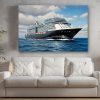 Kreuzfahrtschiff auf hoher See , Druck auf Leinwand,