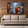 Historische Straßenbahn im Regen, Druck auf Leinwand,