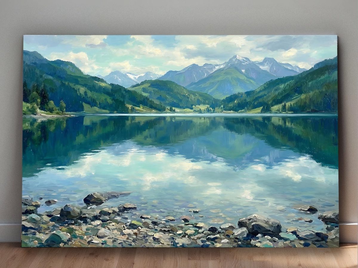 Bergsee im klaren Licht, Ruhiges Landschaftsbild auf Leinwand